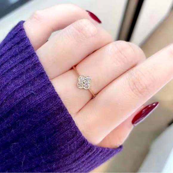 Delicate Clover Ring 925SterlingSilver/14kGold Plated HighQuality Zirconia Size7 - Picture 6 of 12